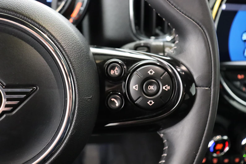 Fahrzeugbild MINI COUNTRYMAN