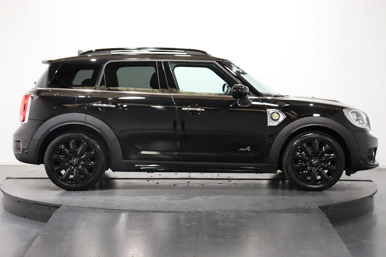 Fahrzeugbild MINI COUNTRYMAN