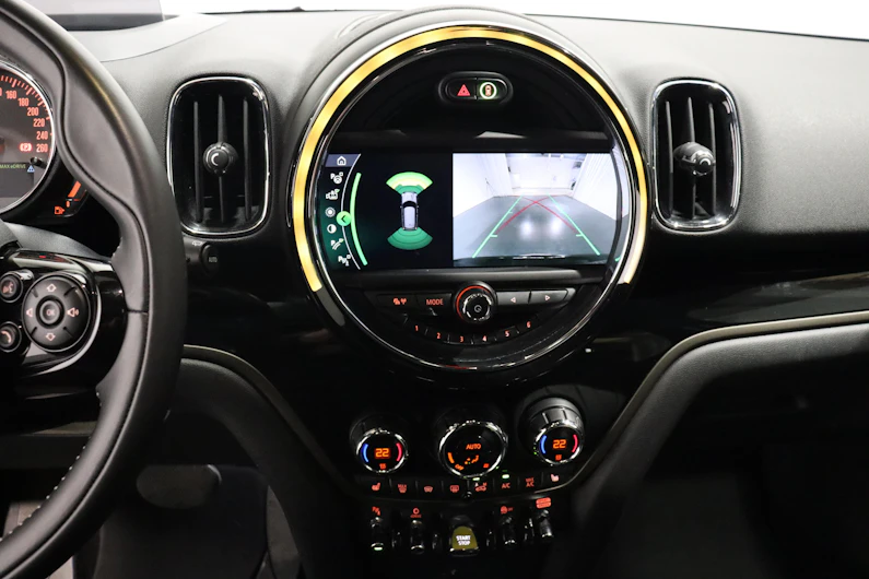 Fahrzeugbild MINI COUNTRYMAN