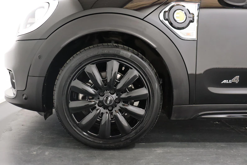 Fahrzeugbild MINI COUNTRYMAN