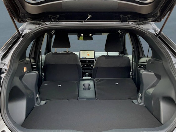 Vehicle image 14 Vehicle image 14