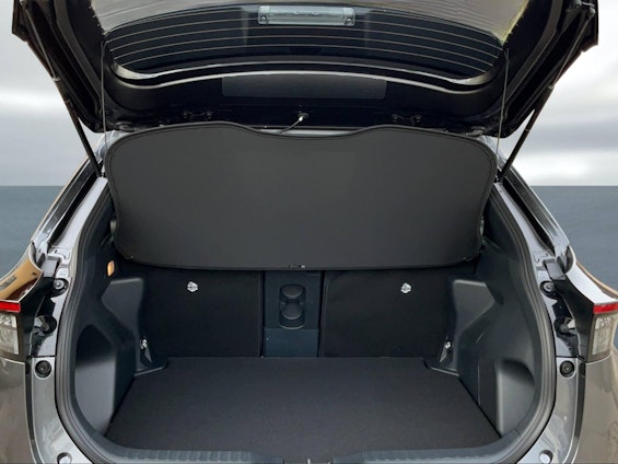 Vehicle image 13 Vehicle image 13