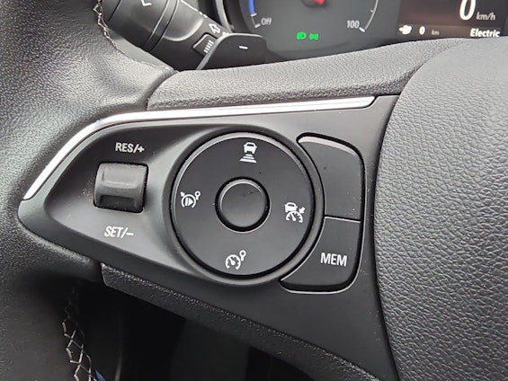 Vehicle image 21 Vehicle image 21