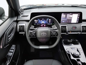 Vehicle image TOYOTA Urban Cruiser Premium AWD