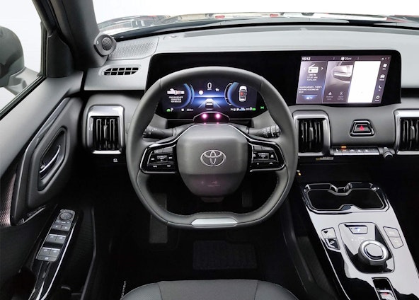 Vehicle image 4 Vehicle image 4