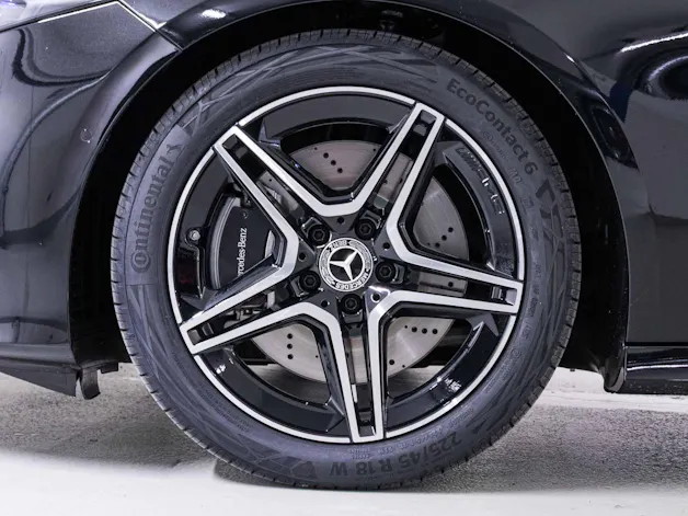 Mercedes-Benz A 250 4MATIC