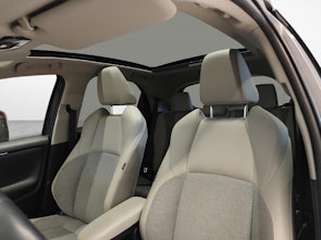 image du véhicule TOYOTA Yaris 1.5 VVT-i HSD Premium + Ruote invernali