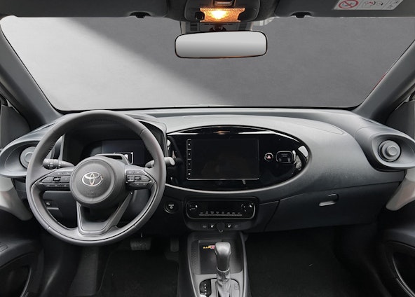 Vehicle image 3 Vehicle image 3