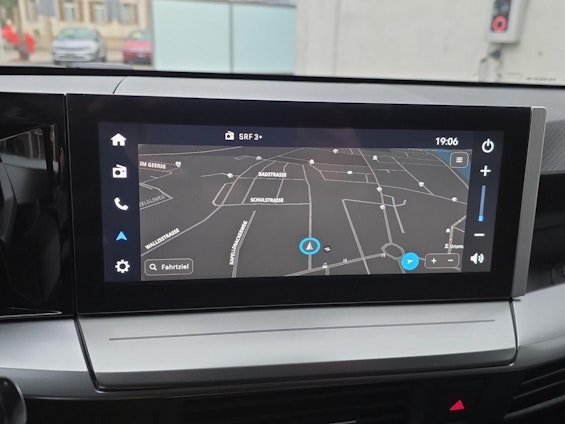 Vehicle image 23 Vehicle image 23