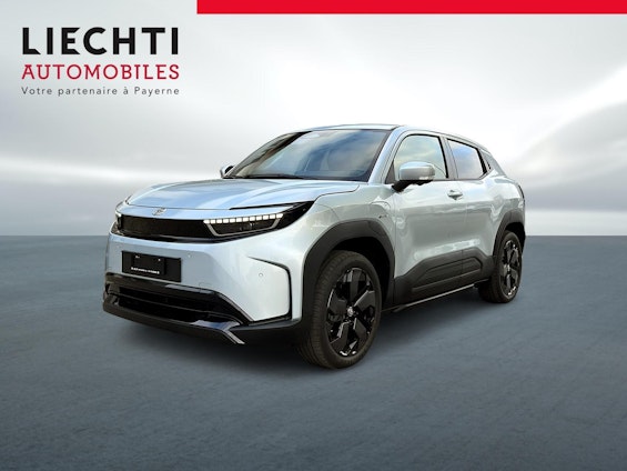 First vehicle image First vehicle image