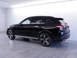 Vehicle image MERCEDES-BENZ GLC 220 d AMG Line 4matic