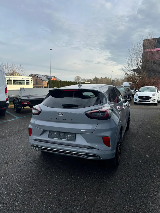 Ford Puma 1.0 EcoB Hybrid 155 ST-Line Vignale