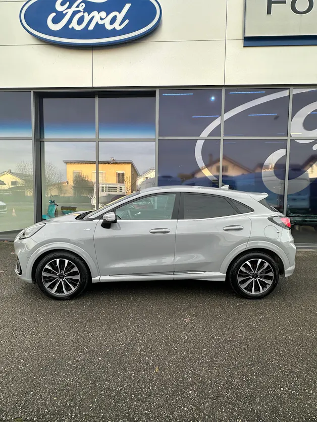 Ford Puma 1.0 EcoB Hybrid 155 ST-Line Vignale
