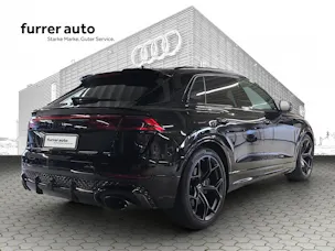 Audi RSQ8 performance quattro