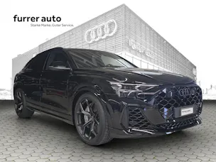 Audi RSQ8 performance quattro