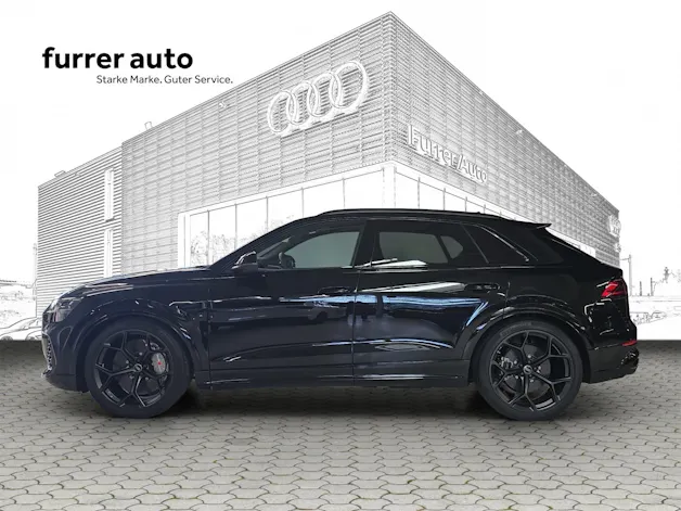 Audi RSQ8 performance quattro