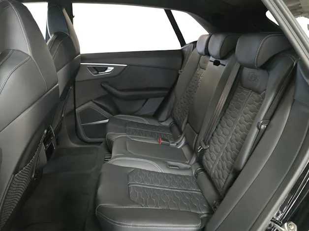 Audi RSQ8 performance quattro