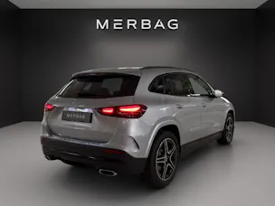 Mercedes-Benz GLA 220d 4Matic 8G-DCT