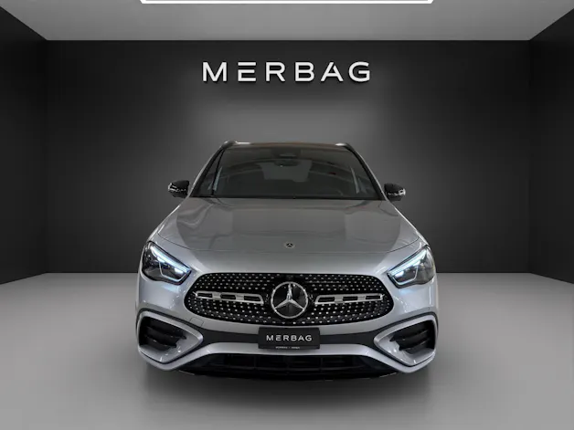 Mercedes-Benz GLA 220d 4Matic 8G-DCT