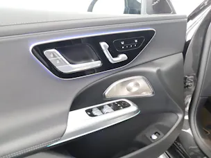 Mercedes-Benz E 200 9G-Tronic 4Matic