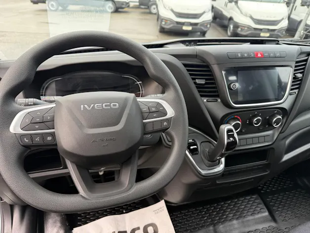 Iveco 35 C 18H A8