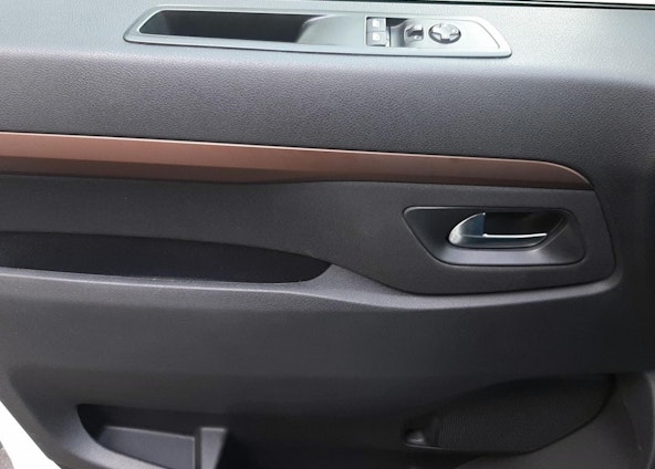 Vehicle image 11 Vehicle image 11