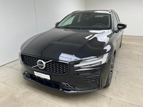 Vehicle image VOLVO V60 2.0 T8 TE Ultra Dark for Business eAWD