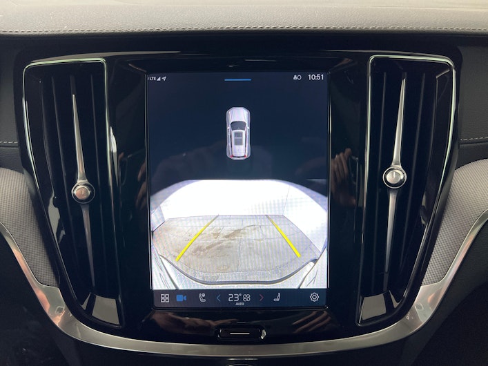 Vehicle image VOLVO V60