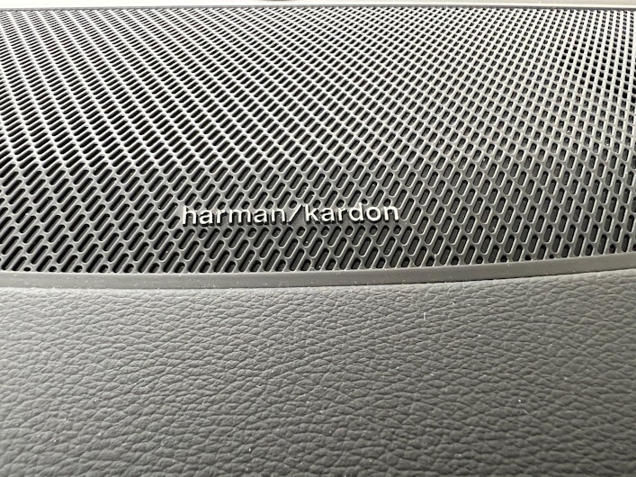 Vehicle image VOLVO V60