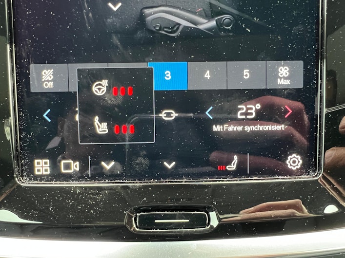 Vehicle image VOLVO V60