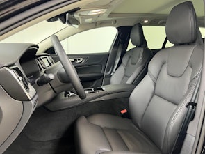 Vehicle image VOLVO V60 2.0 T8 TE Ultra Dark for Business eAWD