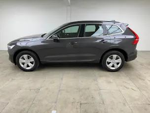 Volvo XC60 2.0 B4 MH Core AWD / ab 3,99% Leasing bei Abschluss einer Protect Autoversicherung