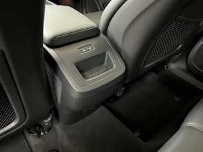 Vehicle image VOLVO XC60 2.0 B4 MH Core AWD