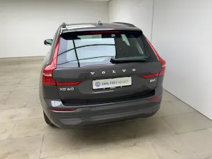 Volvo XC60 2.0 B4 MH Core AWD / ab 3,99% Leasing bei Abschluss einer Protect Autoversicherung