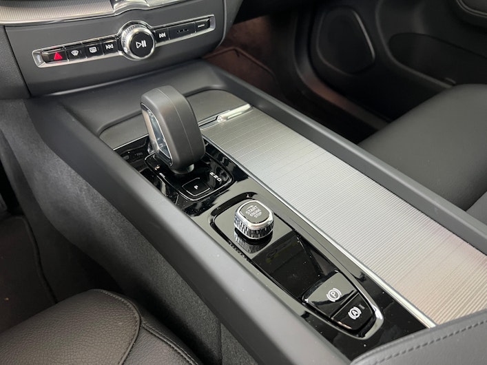 Vehicle image VOLVO XC60