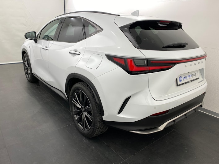 Vehicle image LEXUS NX