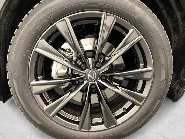 Lexus NX 450h+ F-Sport