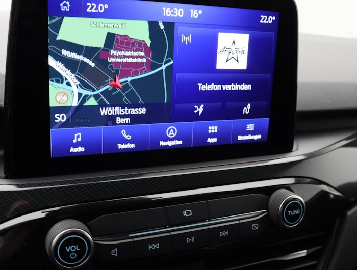 Vehicle image FORD KUGA