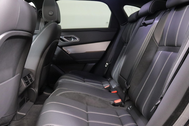 Vehicle image LAND ROVER RANGE ROVER VELAR