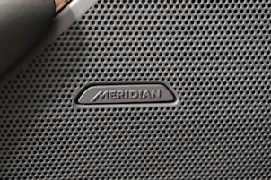 Vehicle image LAND ROVER Range Rover Velar 3.0 I6 R-Dynamic SE