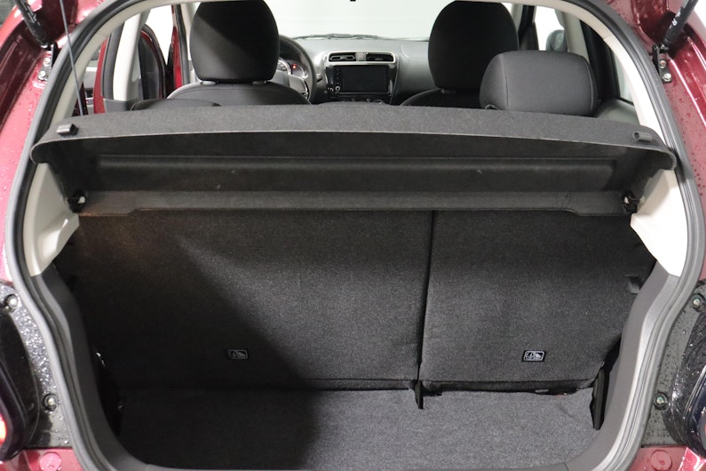 Vehicle image MITSUBISHI SPACE STAR