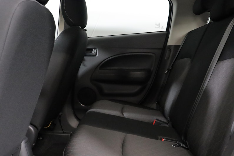 Vehicle image MITSUBISHI SPACE STAR