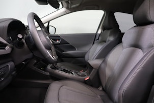 Vehicle image SUBARU Crosstrek 2.0i e-Boxer Swiss Plus