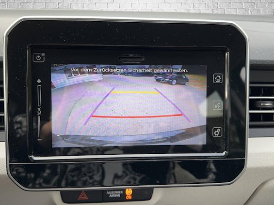 Vehicle image 8 Vehicle image 8