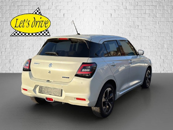 Vehicle image 5 Vehicle image 5