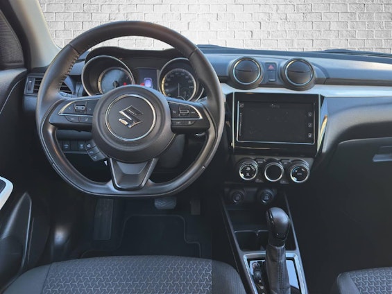 Vehicle image 7 Vehicle image 7