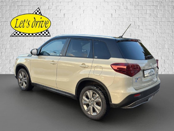 Vehicle image 3 Vehicle image 3