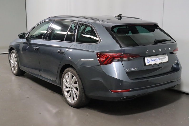 Vehicle image SKODA OCTAVIA
