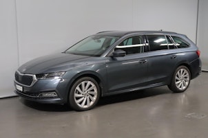 Vehicle image SKODA Octavia Combi 2.0 TDI 200 Style 4x4 DSG