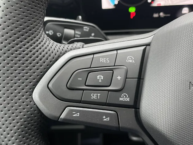 VW Tiguan 2.0 TSI R-Line DSG 4motion